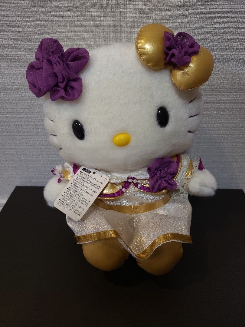 海外の方へ【美品】ＵＳＪ限定　ハローキティ　サンリオ23㎝海外方へ届きますように