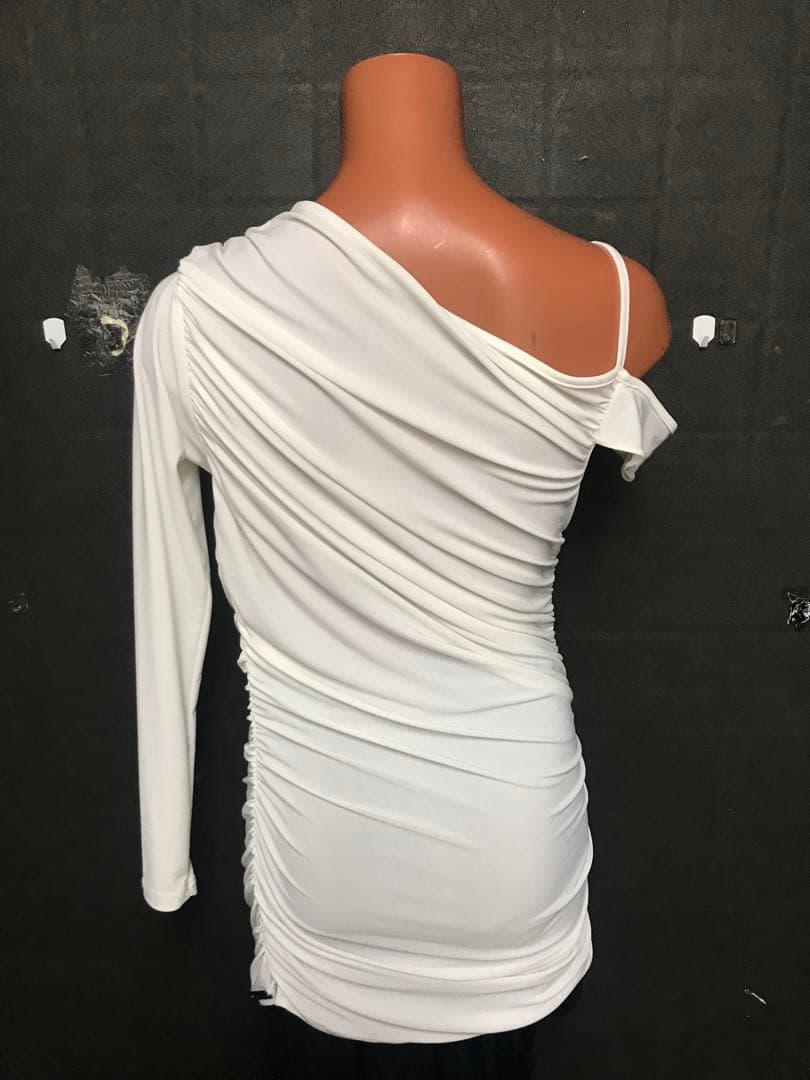 【gentil】白トップス（新品）1244