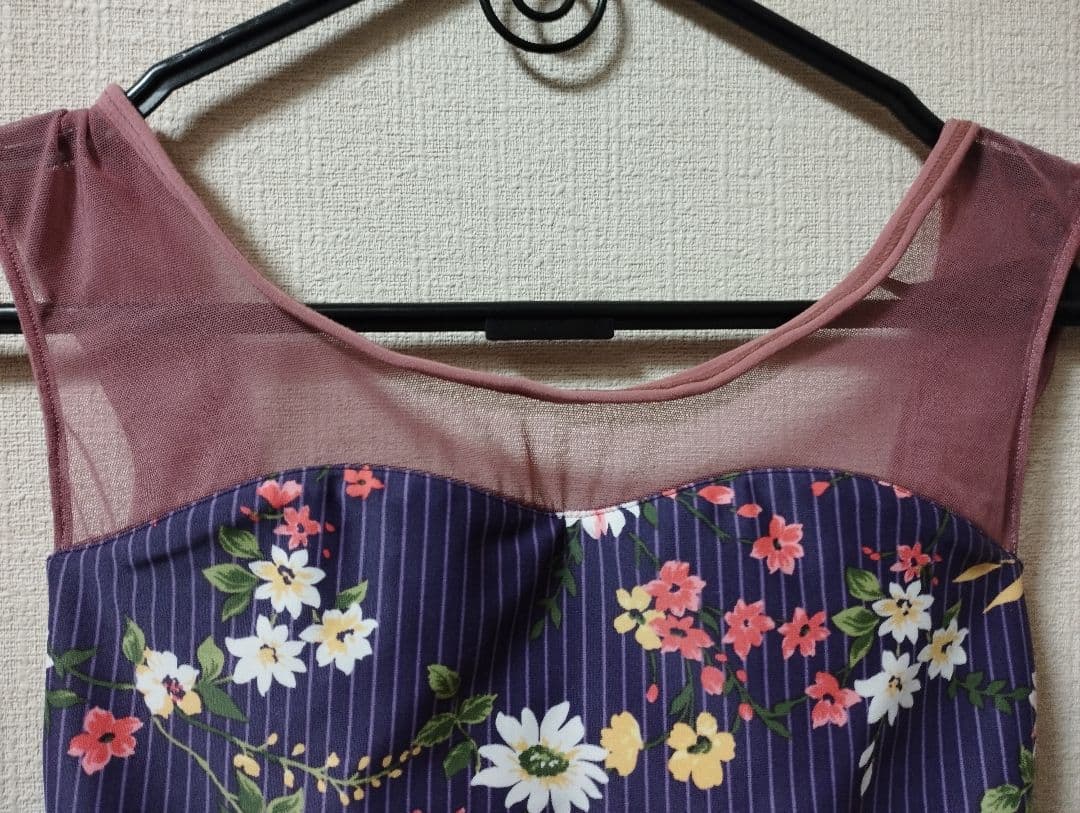 unoa ウノア 花柄 レオタード　バレエ