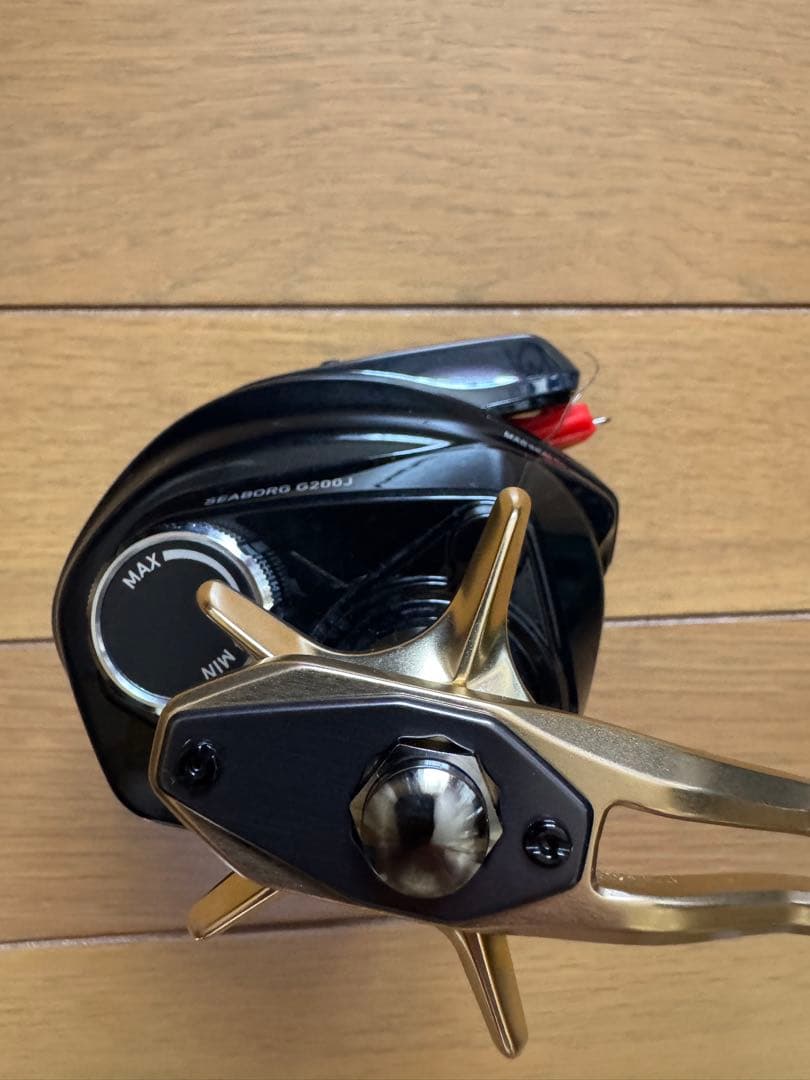 Daiwa SEABORG G200J電動リール