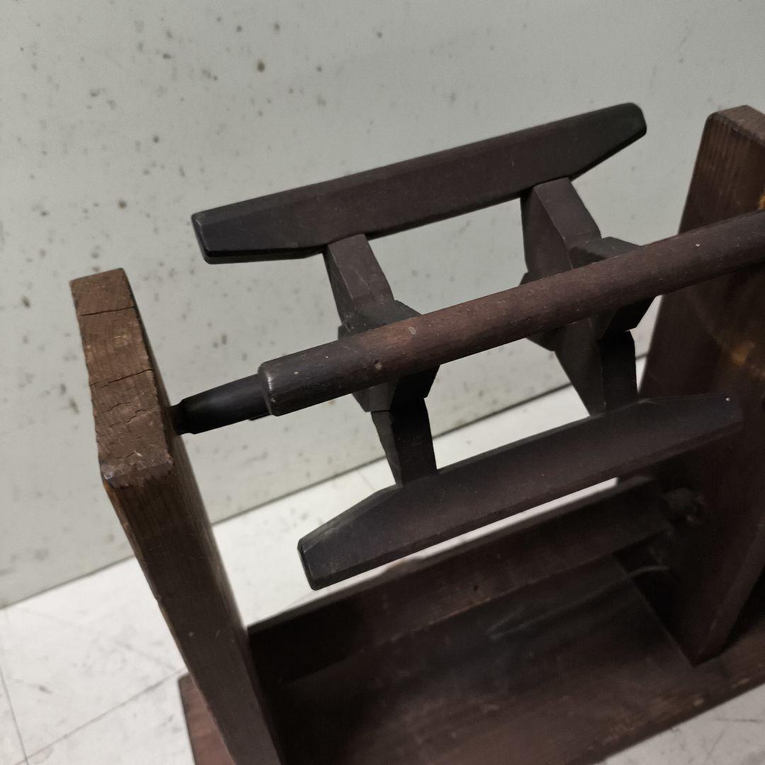 骨とう品★多分木工糸車★動作確認します★100年経っているかな？