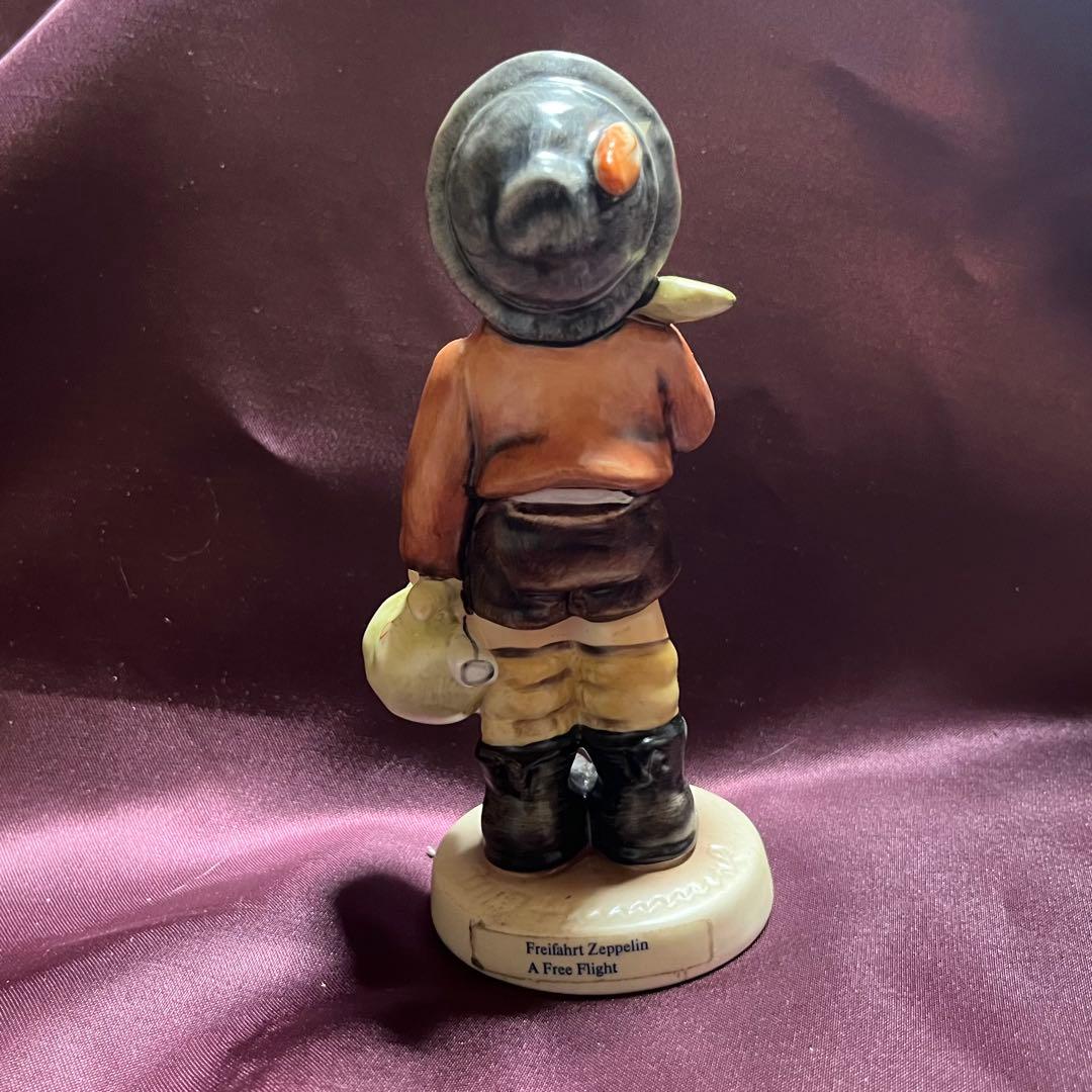 フンメル人形　Freifahrt Zeppelin