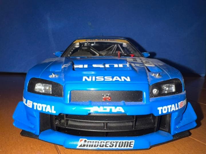 オートアート1/18日産スカイラインGTR