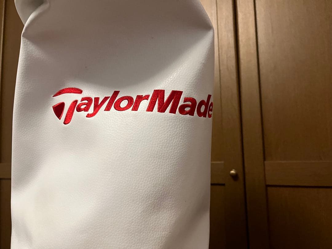 テーラーメイド　ゴルフバッグ