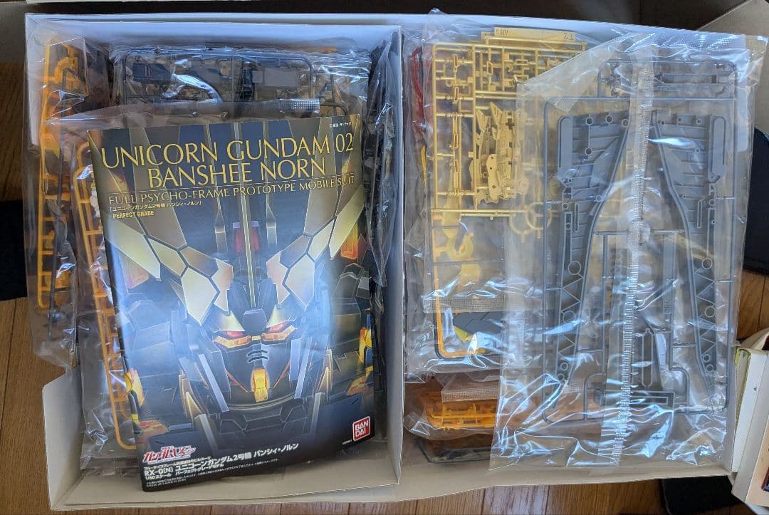 【新品未組立】PG ユニコーンガンダム2号機バンシィ・ノルン（1/60）