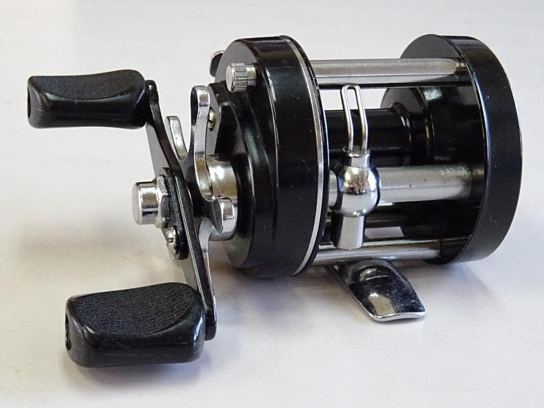 ダイワ　ミリオネア　MINI　MM-2000