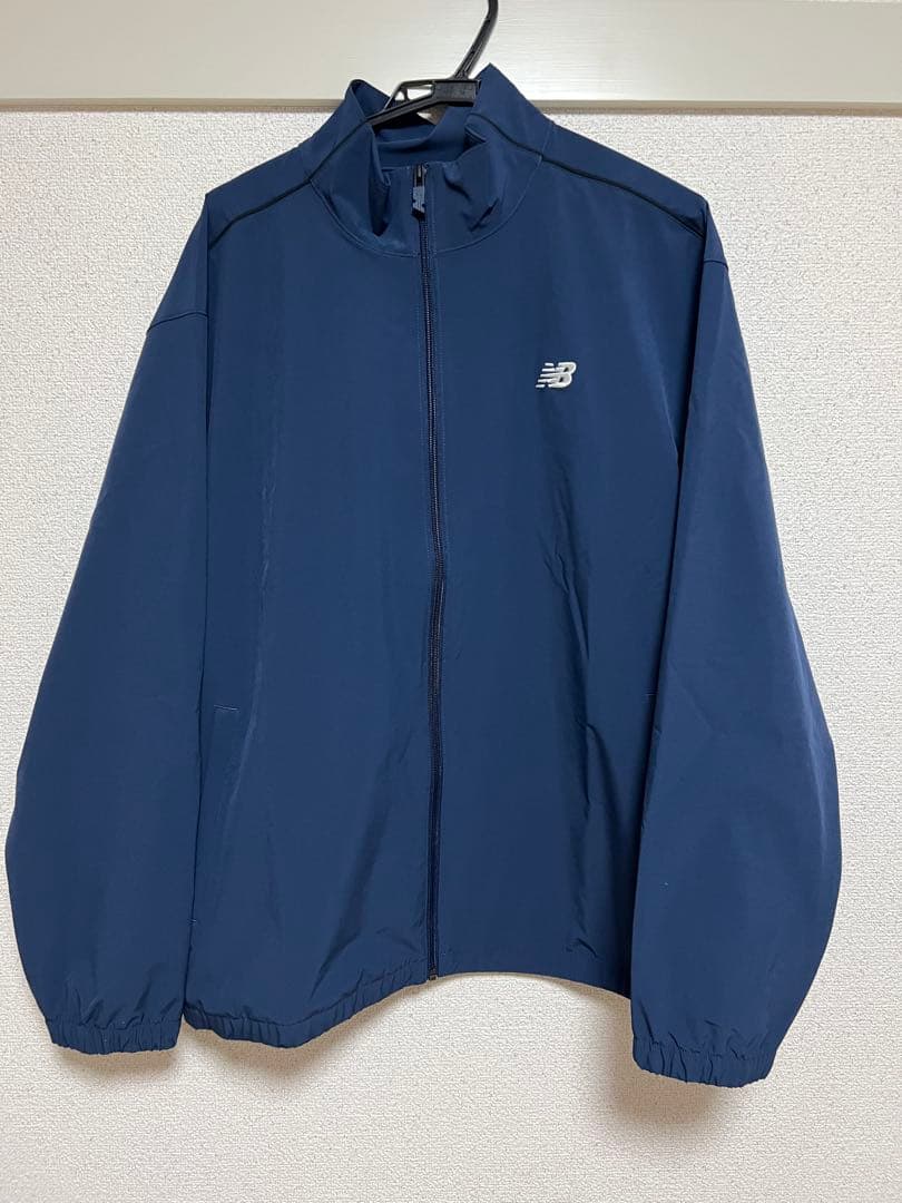 ニューバランス　ウーブントラックジャケット（セットアップ）