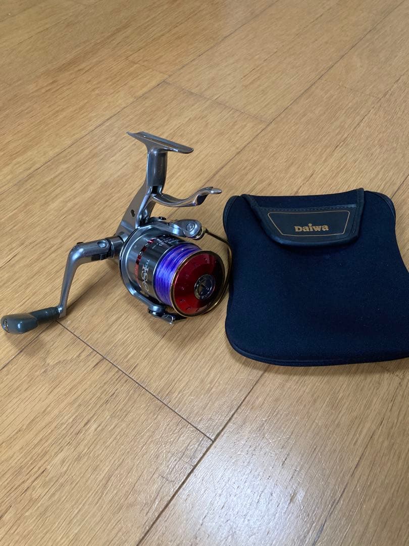 ダイワ リールトーナメントISO Z2500LB