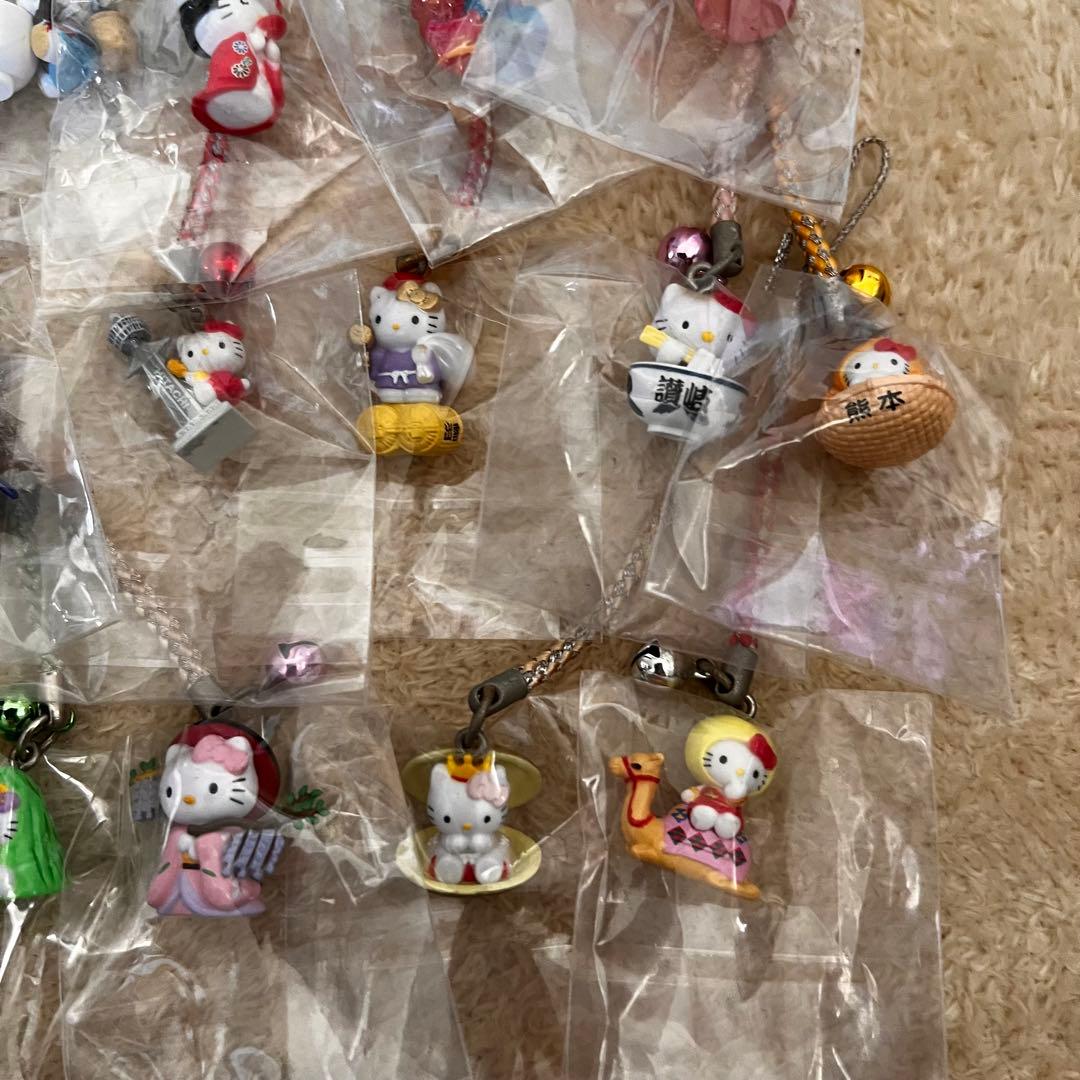 ハローキティ　ご当地キティ　根付けストラップ　60点　まとめ売り