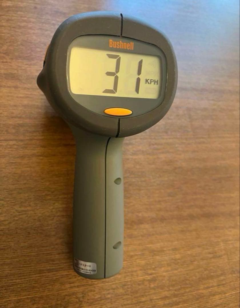 美品‼️スピードガン　野球　Bushnell スピードスターV