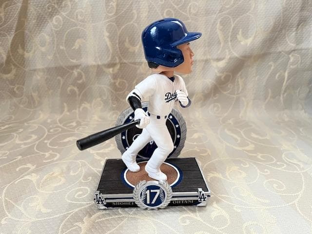 限定504個大谷翔平FOCO8インチエクスクルーシブ エリーアイコンボブルヘッド