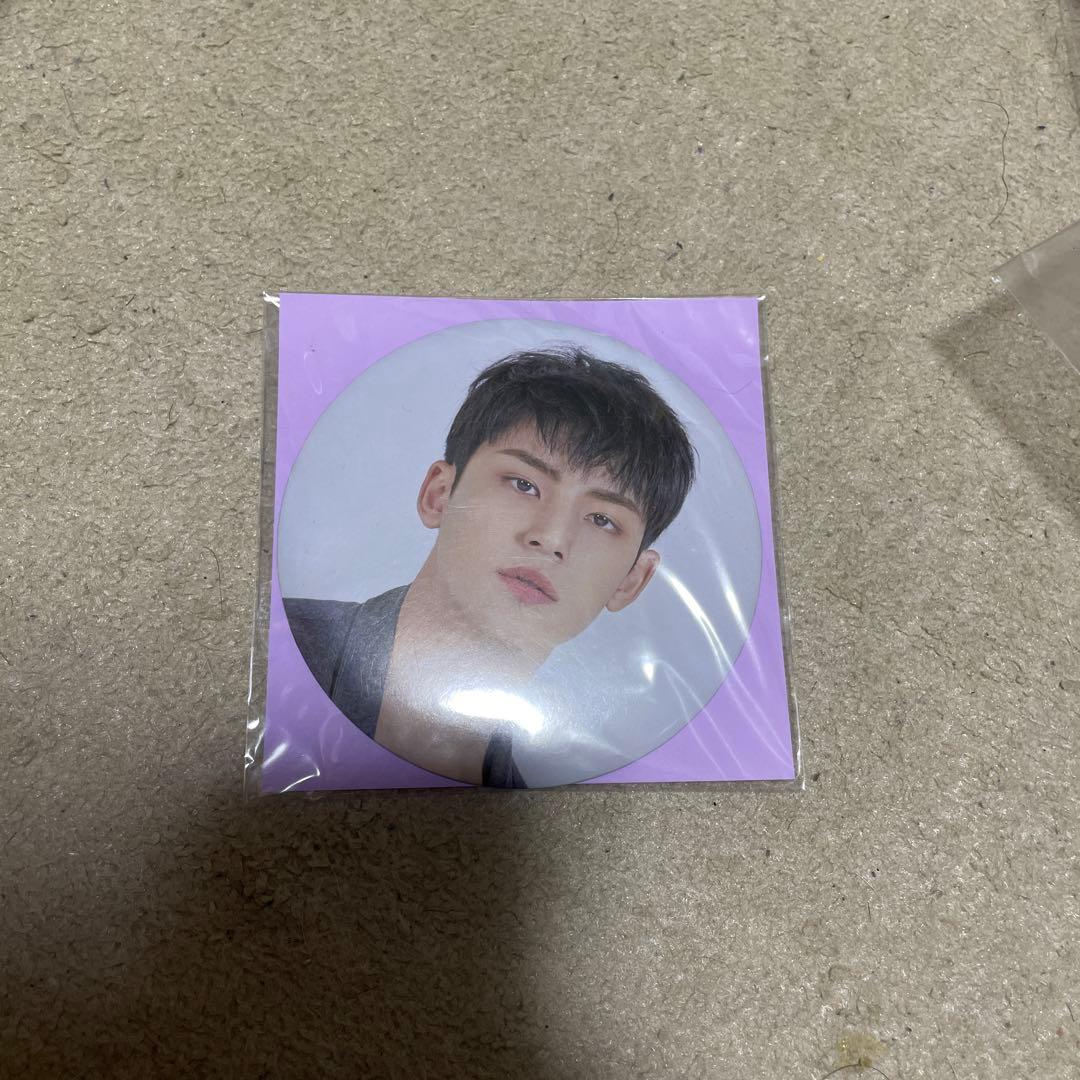 ミンギュ缶バッチ グッズセット