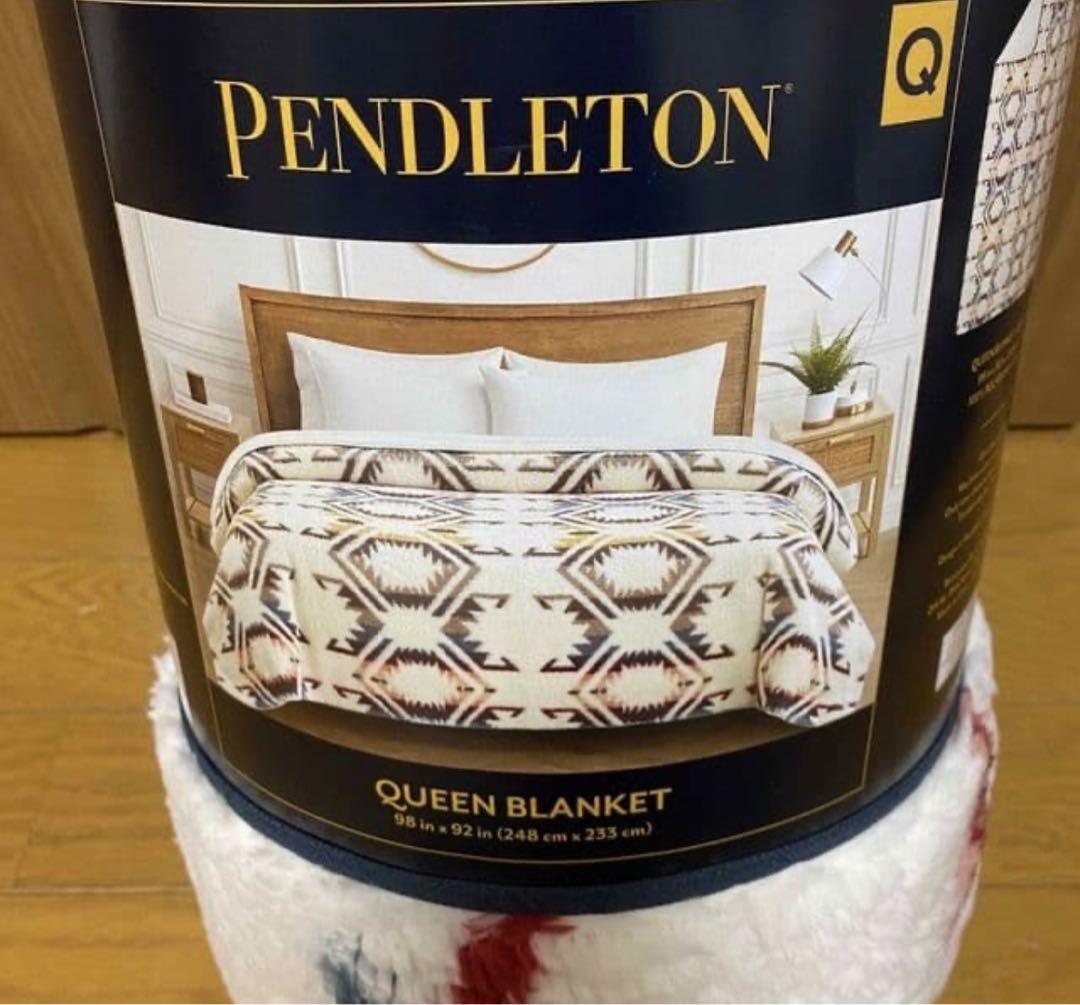 ペンドルトンシェルパブランケット クイーン 248 cm x 231cm