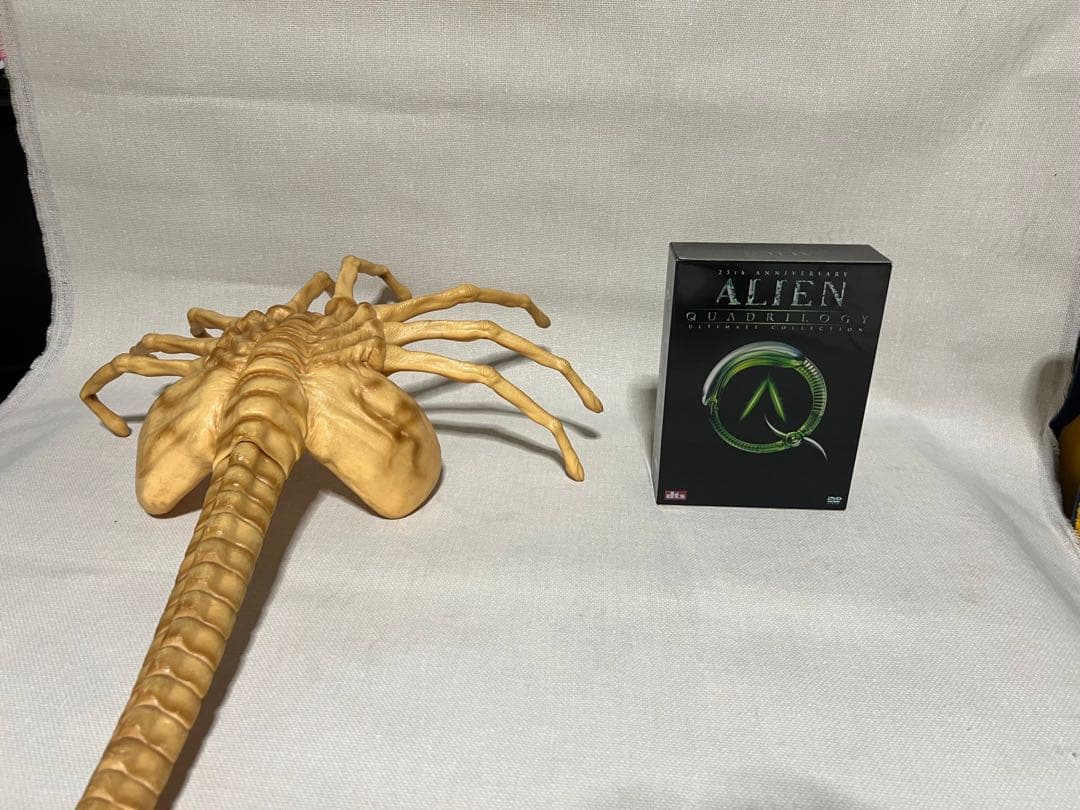 フィギュア エイリアン フェイスハガー ＤＶＤ　ソフビ