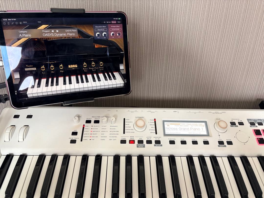 Korg Kross 2 ホワイト