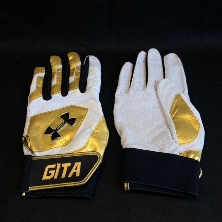 福岡ソフトバンクホークス柳田悠岐支給品アンダーアーマーバッティンググローブNPB