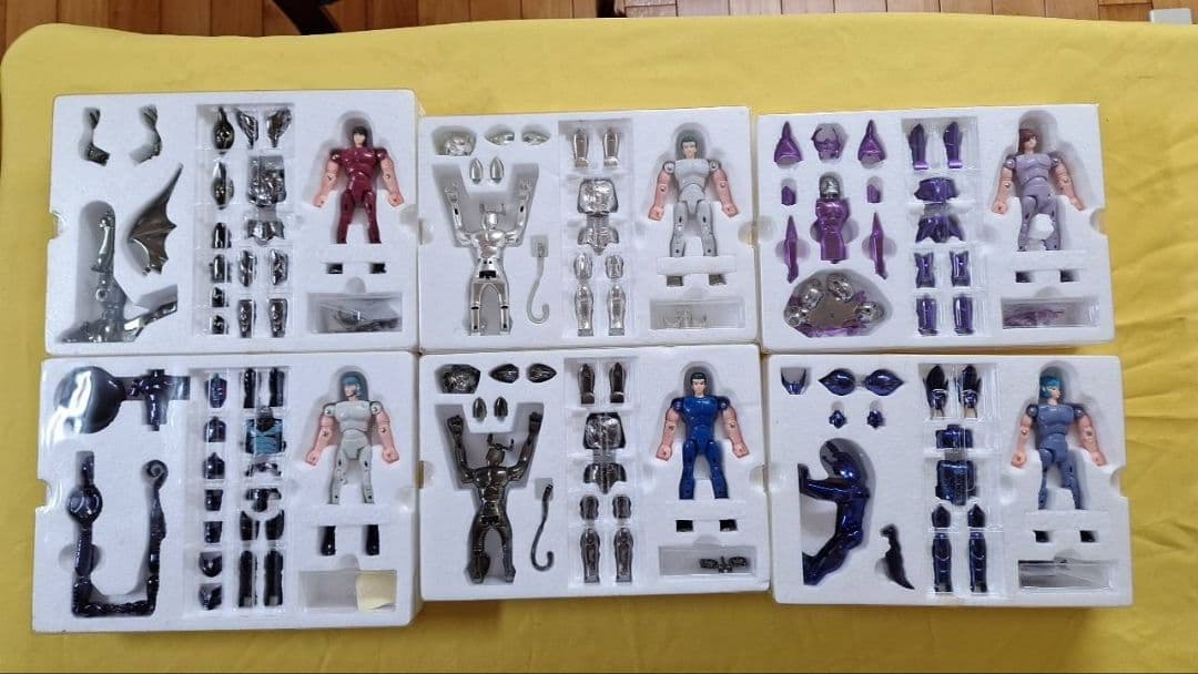 BANDAI聖闘士星矢 聖闘士聖衣大系 神闘衣