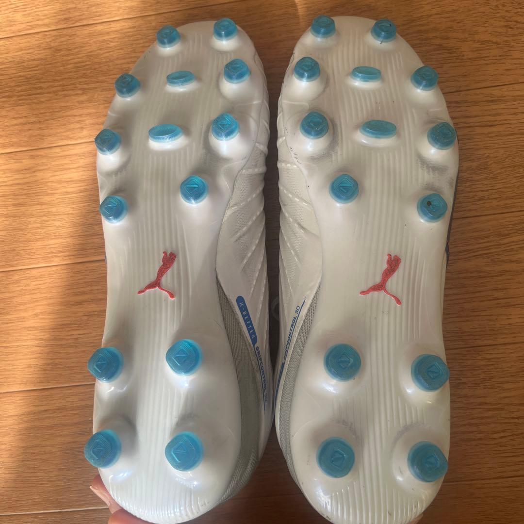 プーマ　キング アルティメット HG/AGスパイク