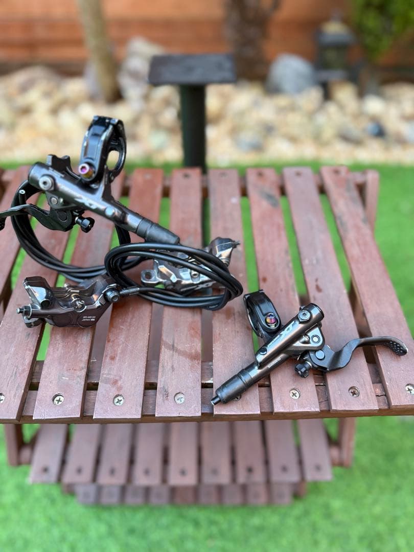 Deore XT ブレーキセット シマノ 4ピストン リア＆フロント