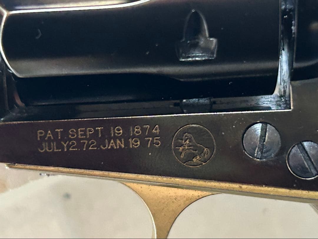 マルシンコルトS A Aガスガン ディープブラック木製グリップ金属カート