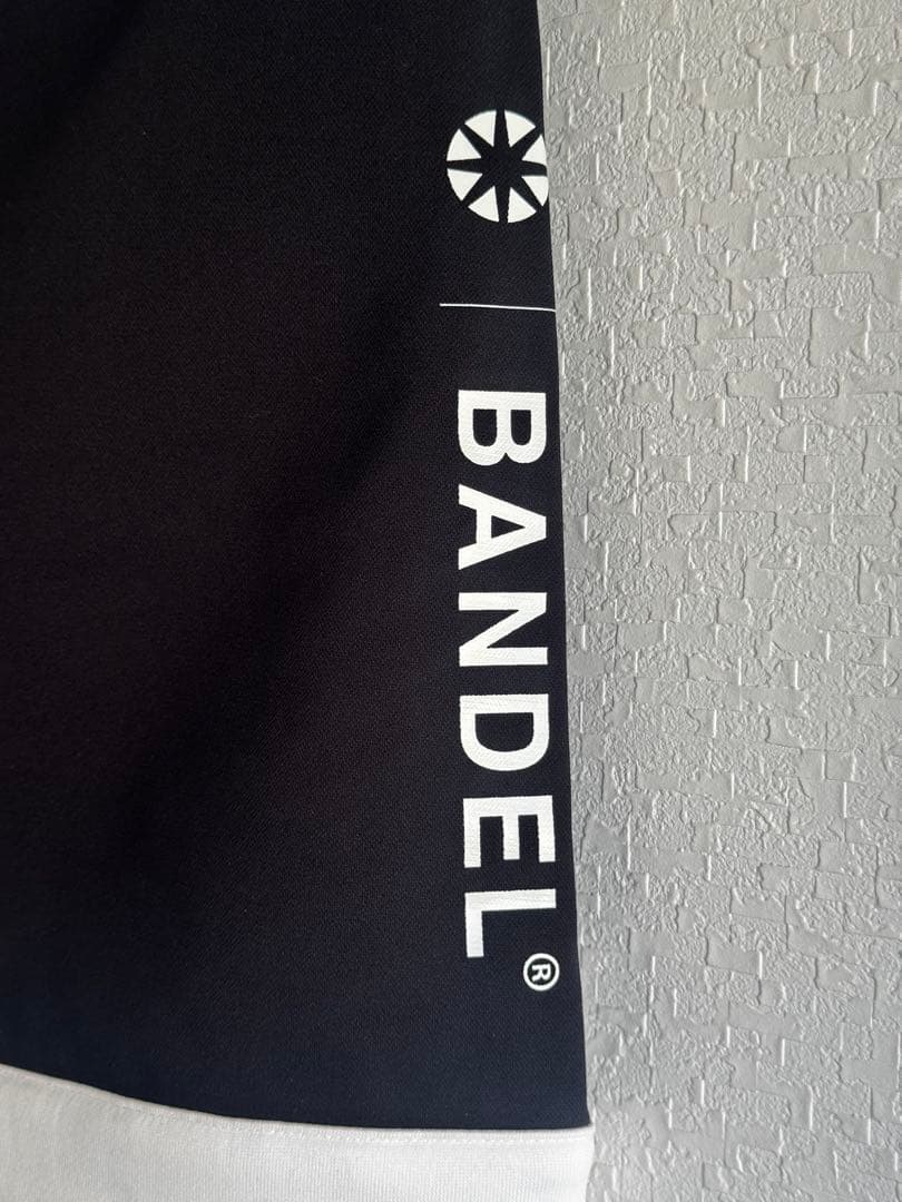 BANDL PIPING HEM SKIRT 黒/白