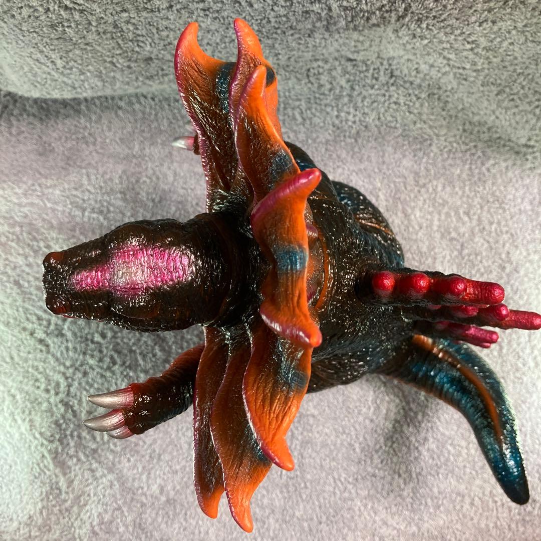 b*l様 フューチャーモデルズ　楳図かずお　彩色指定バージョン　ジラース