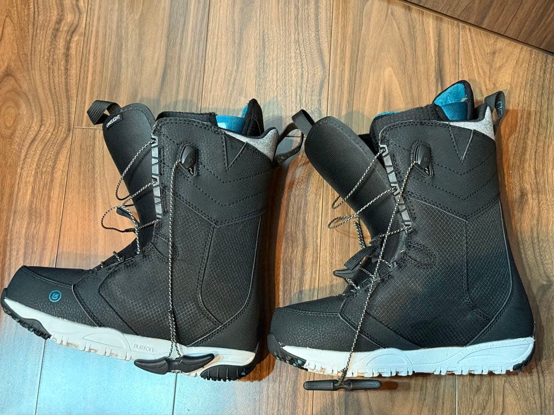 BURTONバートンLIMELIGHT 23.5cm