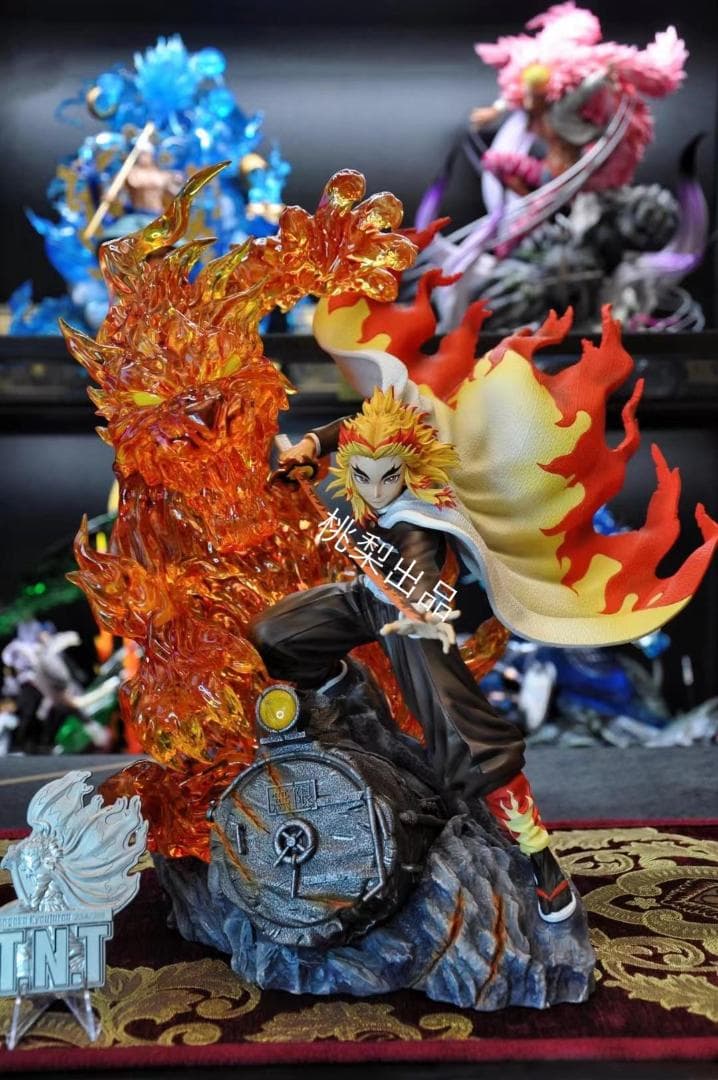 新品未開封『鬼滅の刃』炎柱・煉獄杏寿郎 TNT ガレージキット スタチュー