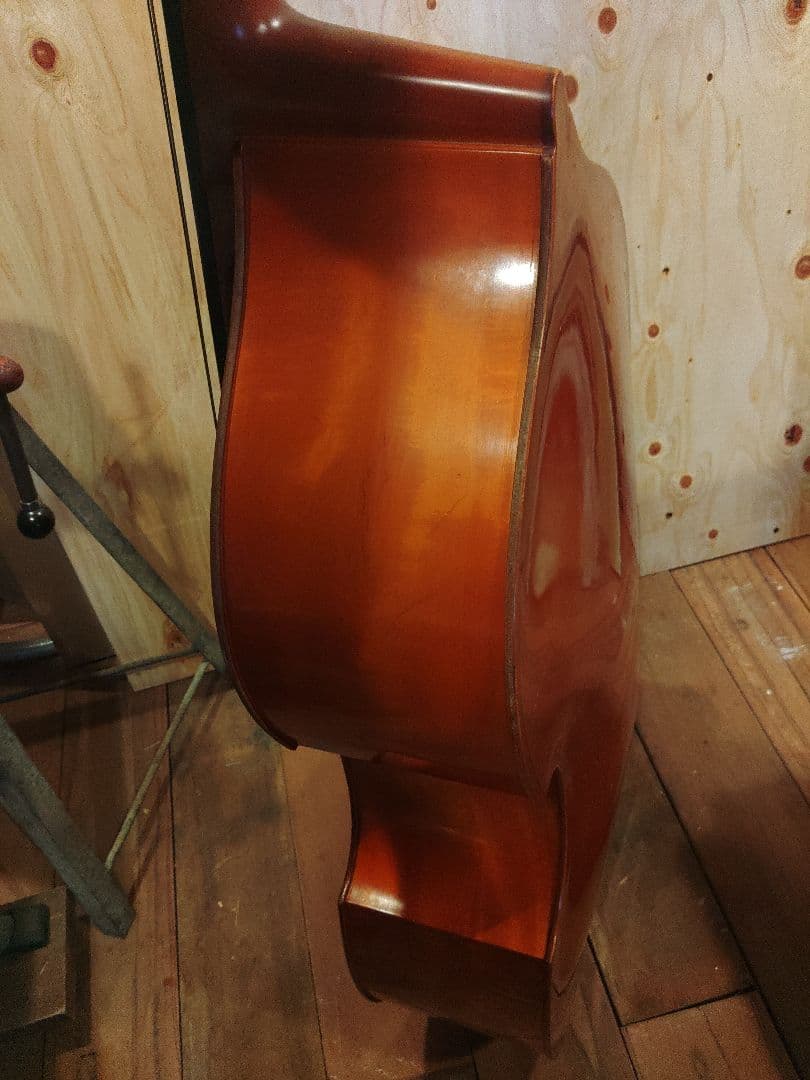 コントラバスウッドベース SUZUKI4/4サイズgold999購入はコメ下さい