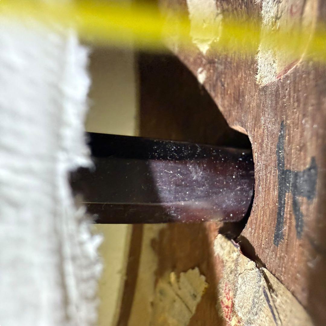 【銘あり一点物】三味線 ケース付き 皮破れあり