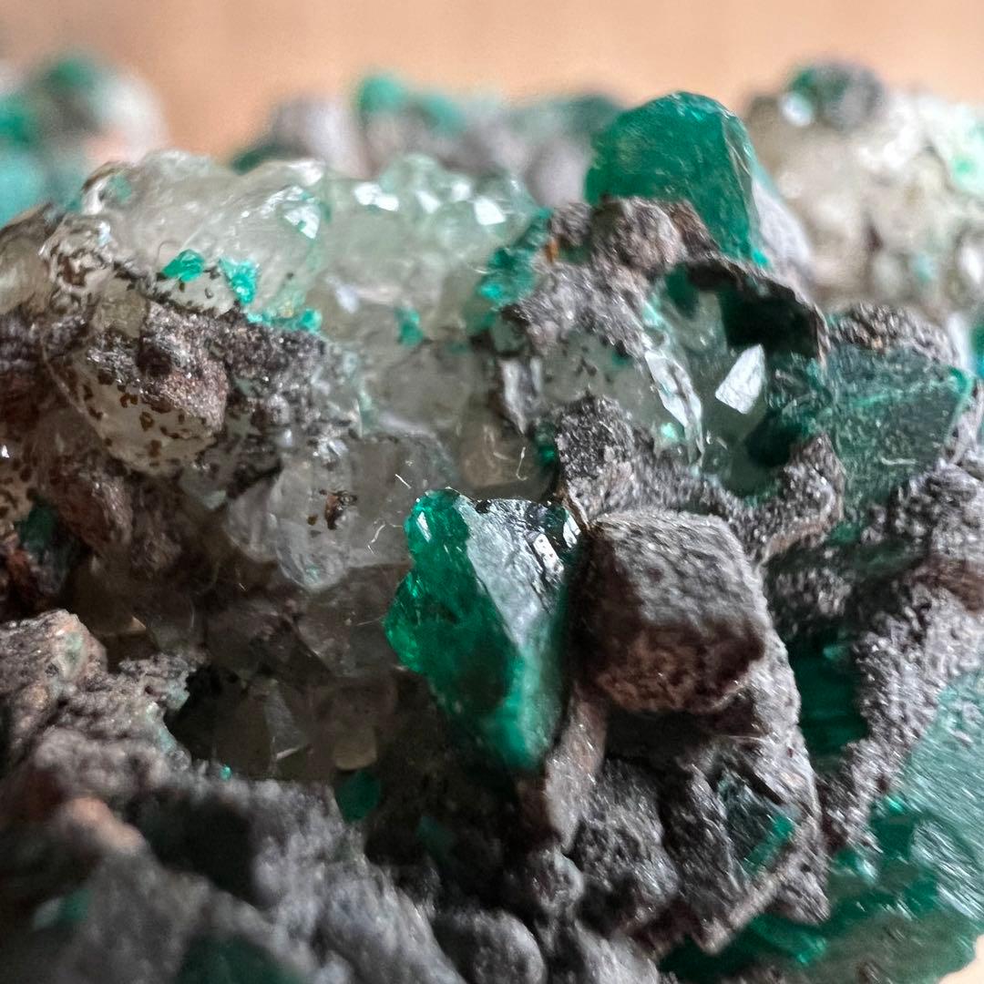 サービス品 ダイオプテーズ 水晶 共生 鉱物 標本 原石