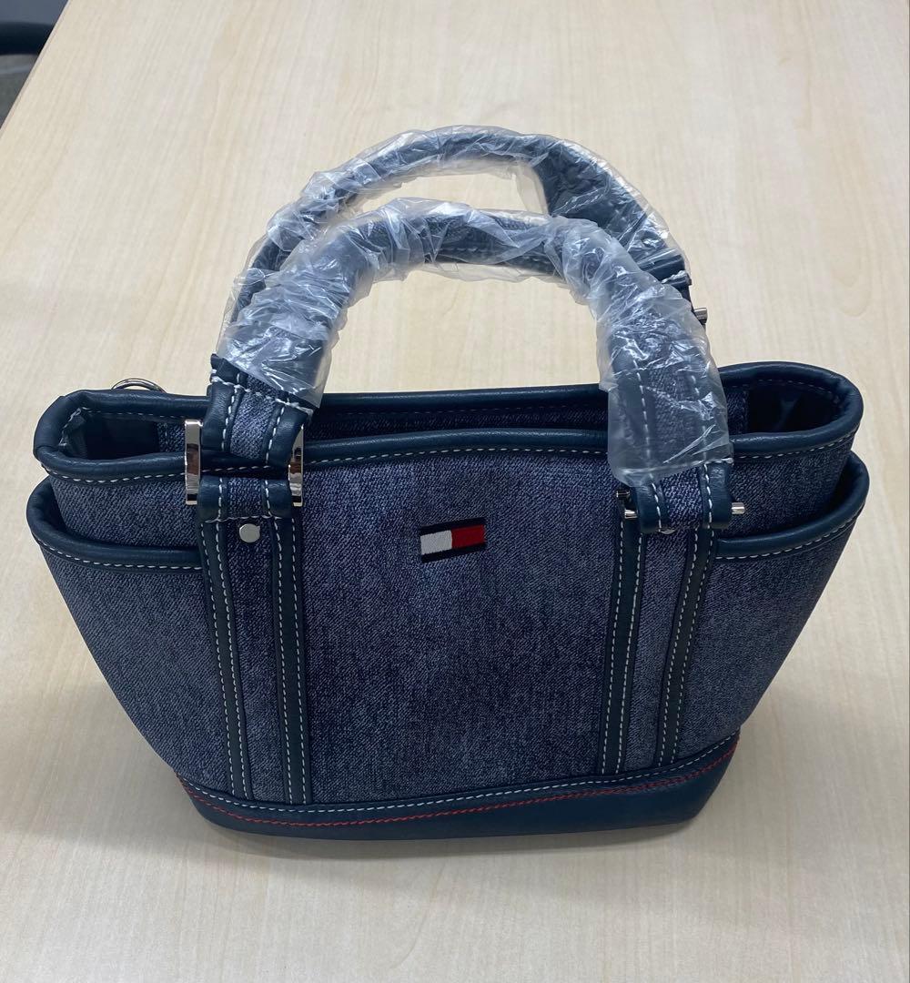 トミーヒルフィガー   カートバッグ