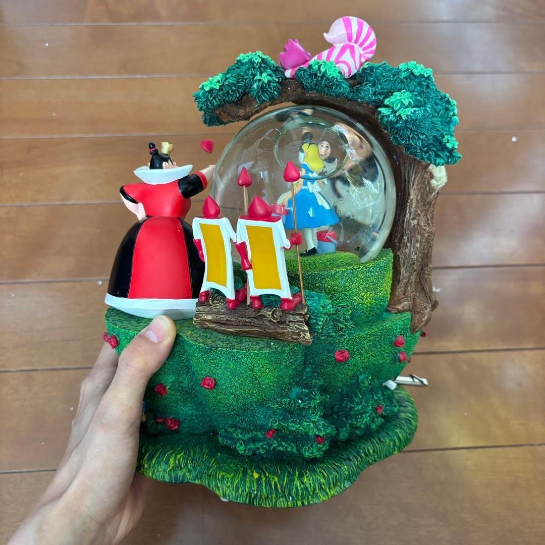 ★希少【新品未開封】不思議の国のアリス オルゴール付き スノーグローブ
