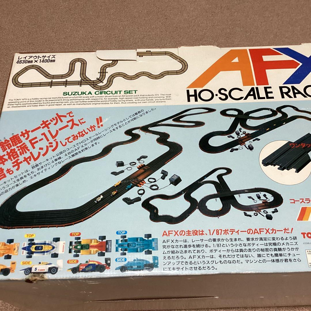 トミー　HO SCALE RACING. HOスケールレーシング　4車線