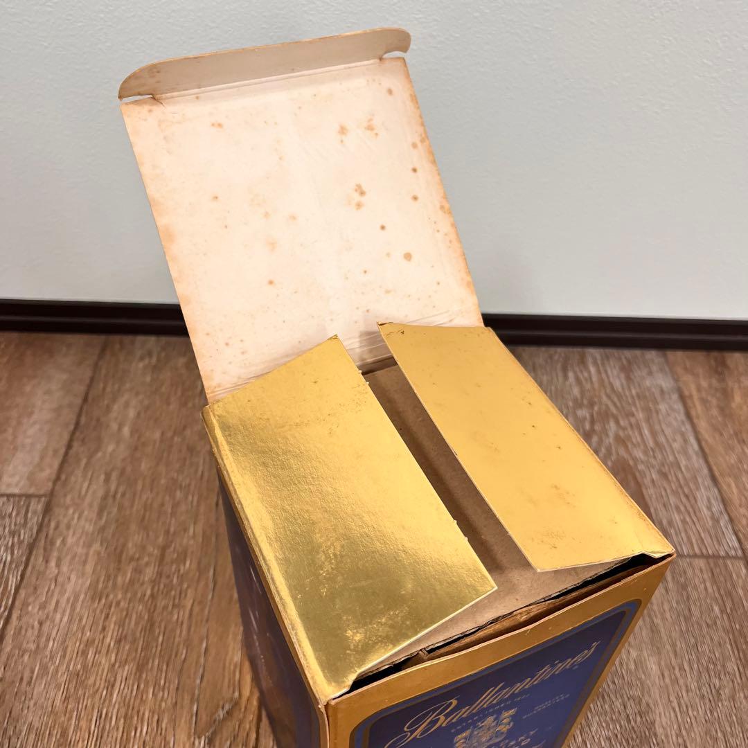 Ballantine's 17年 スコッチウイスキー バランタイン 陶器ボトル