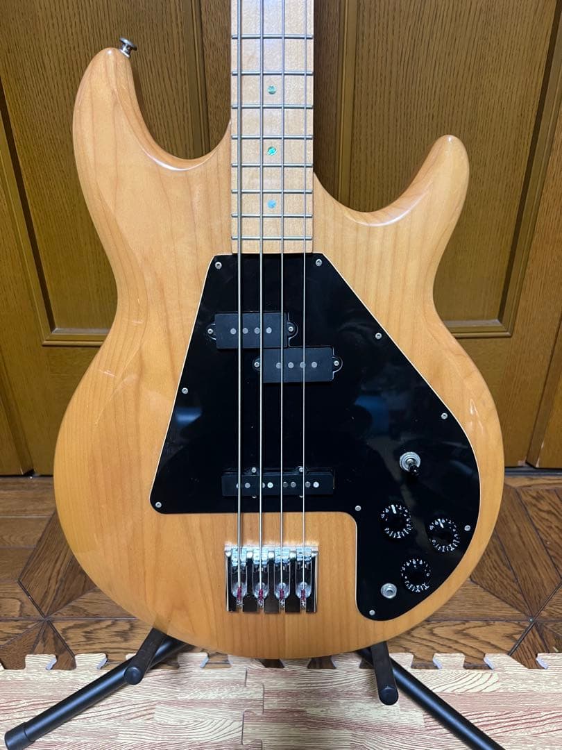 美品　Epiphone Ripper Bass