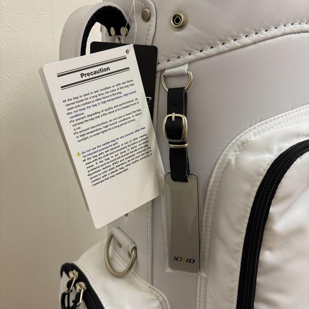 新品未使用　タグ付き　XXIO キャディバッグ ホワイト