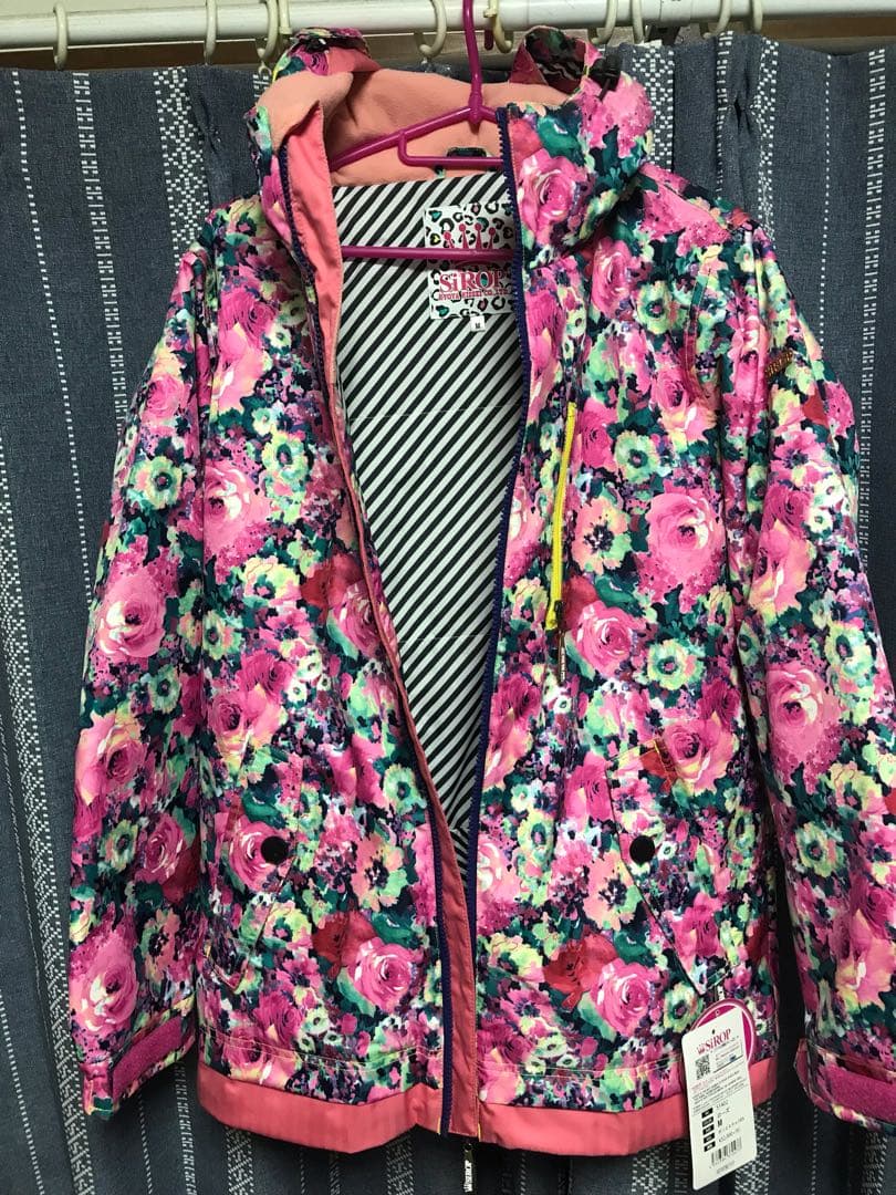 SiROP✳︎シロップ✳︎花柄スノボウェア上