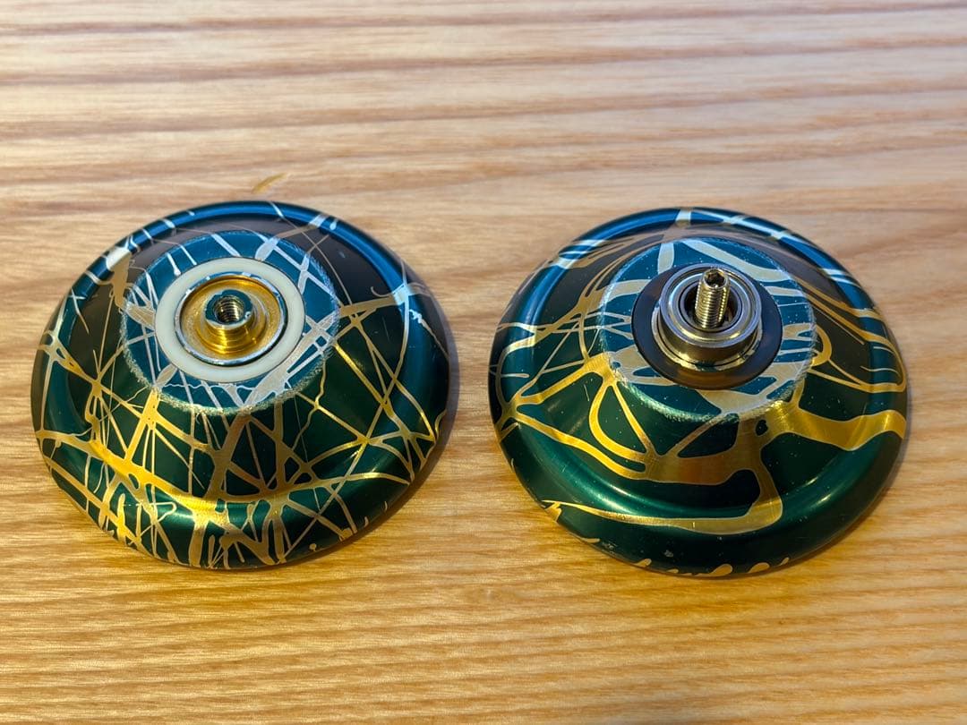 ヨーヨーファクトリー　スーパースター　グリーン　ゴールド　スプラッシュ　ハブ