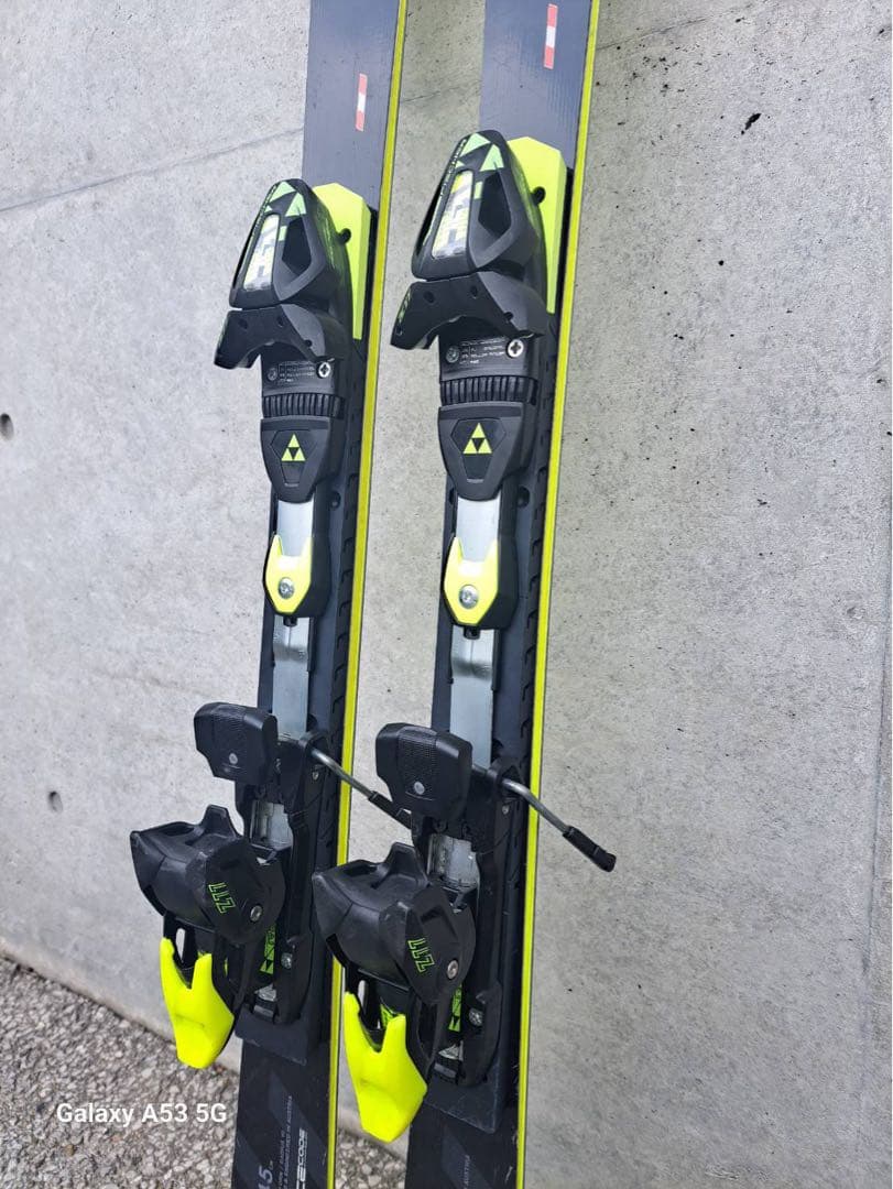 スキー FISCHER RC4 WORLDCUP SL JR.