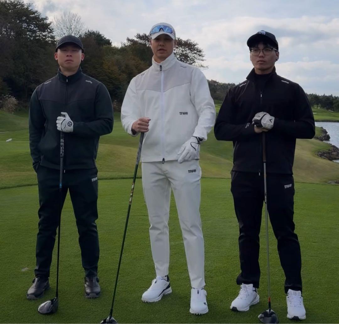 新品タグ付き⭐️TFW49 ⭐️2025FW新作⭐️メンズLサイズ　ホワイトパンツ