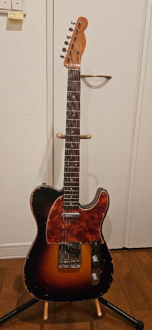 scoop Telecaster サンバースト ハードケース付き