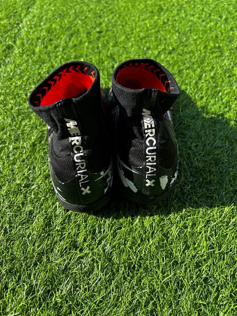 値下げしました！Nike マーキュリアル　CR7 ハイカット サッカーシューズ