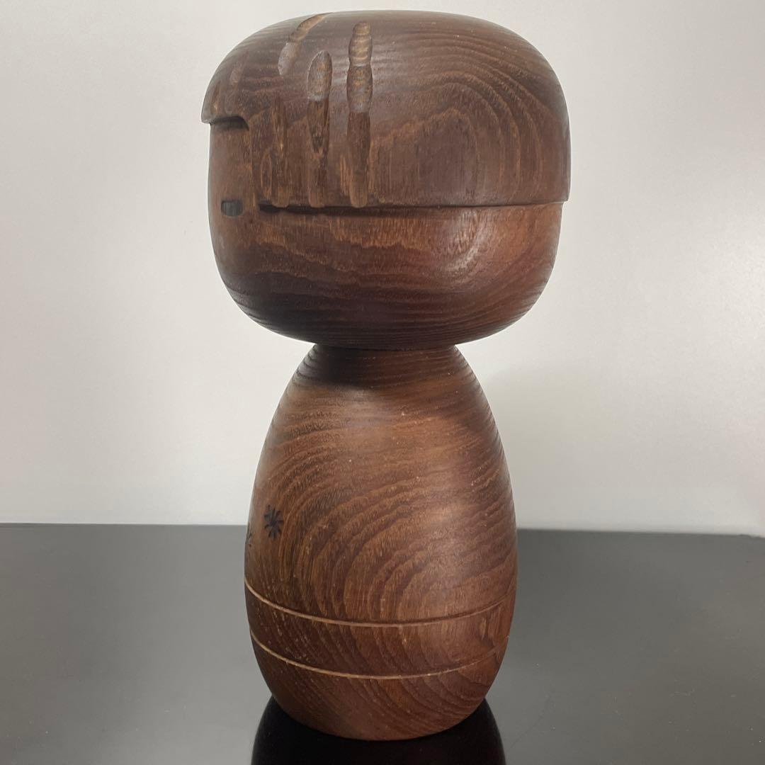 【山中三平】創作こけし｜おかっぱ 伏し目 花模様｜三平こけし 約19cm