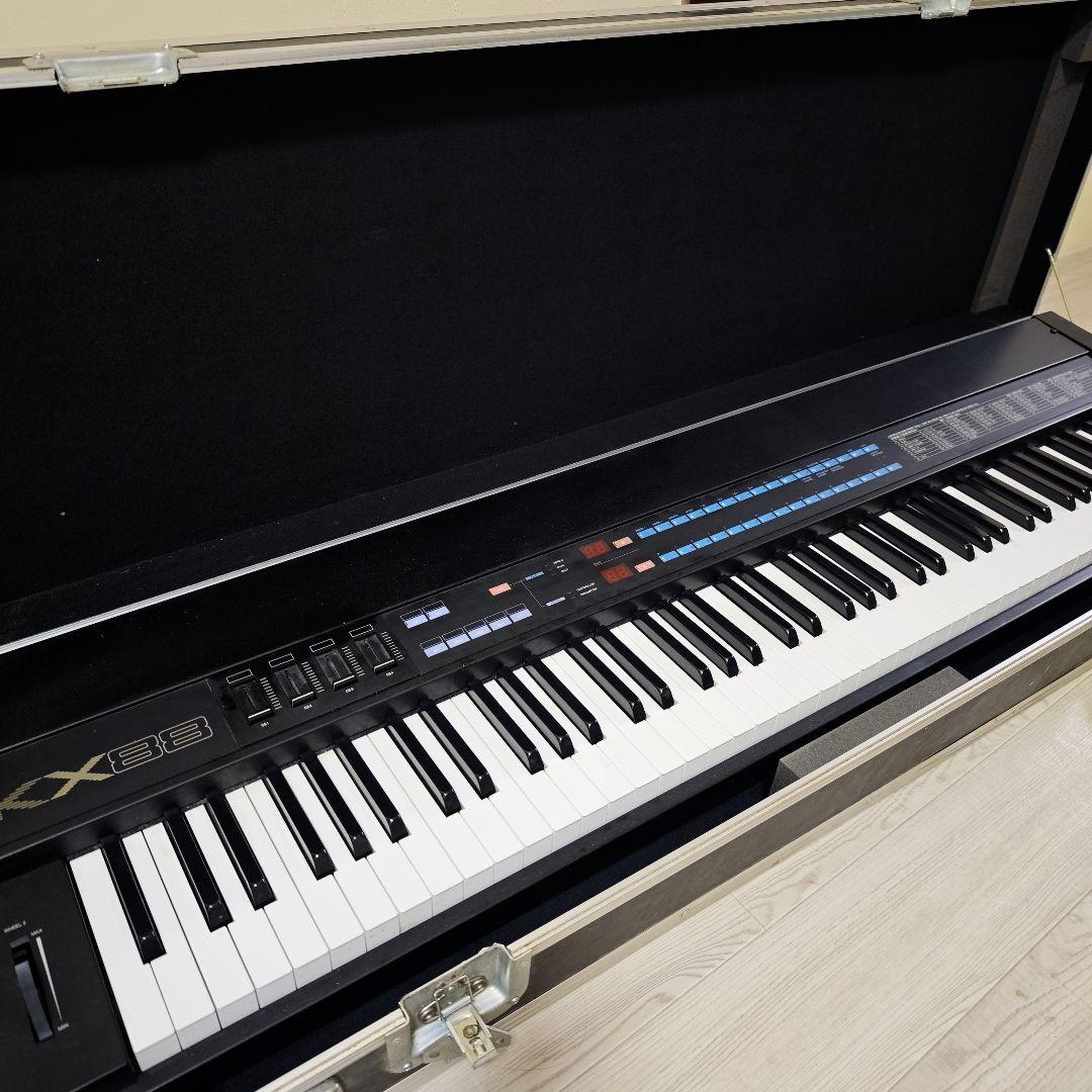 Yamaha KX88 MIDIマスターキーボード 88鍵 純正ハードケース付