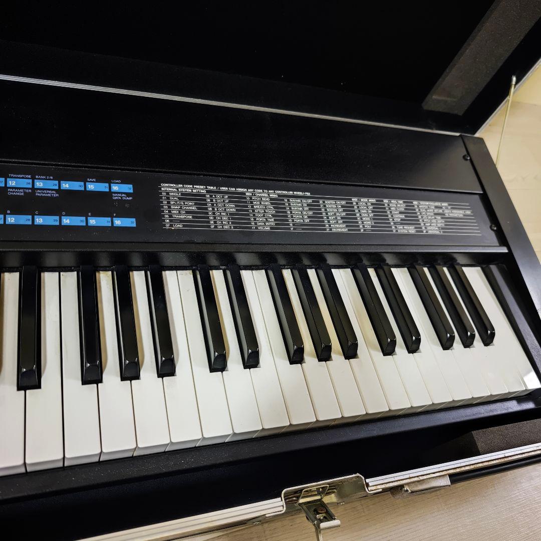 Yamaha KX88 MIDIマスターキーボード 88鍵 純正ハードケース付