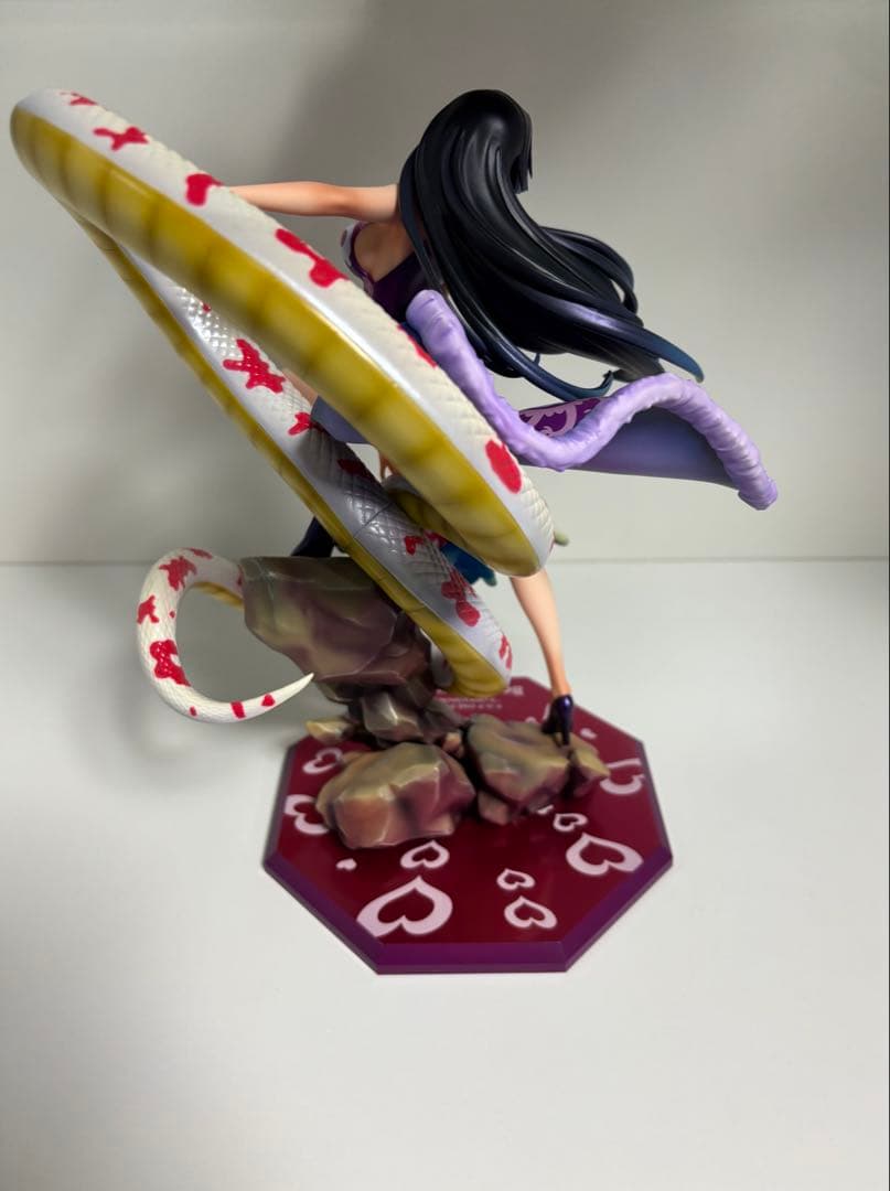 ONE PIECE p.o.p maximum ボア・ハンコック　フィギュア