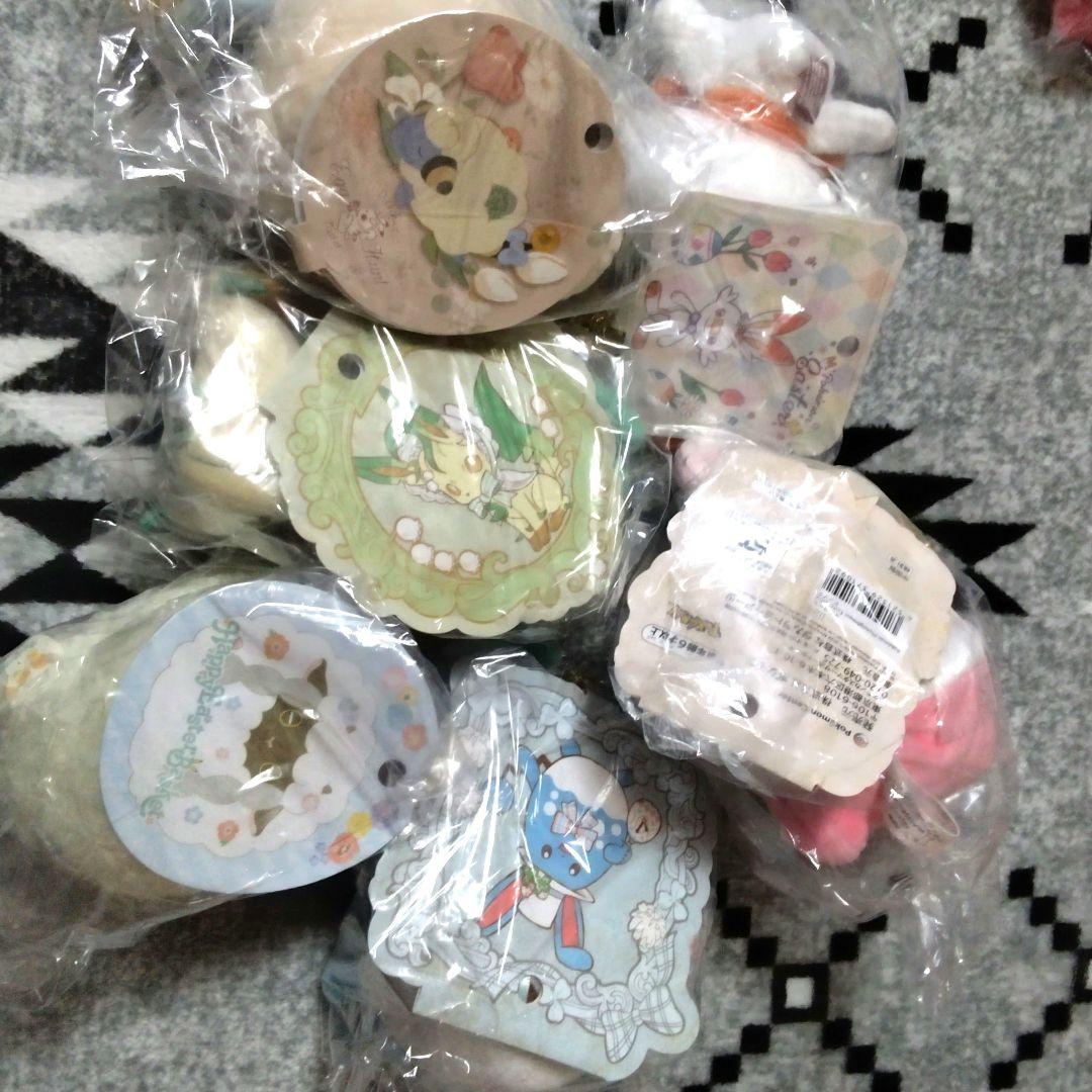 ポケモンセンター限定！　マスコット　イースター♡　リーフィア　ニンフィア