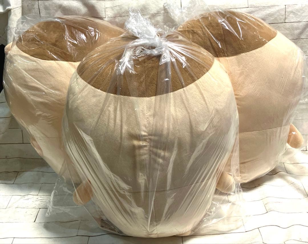 ちいかわ　くりまんじゅう　超BIGぬいぐるみ　3体