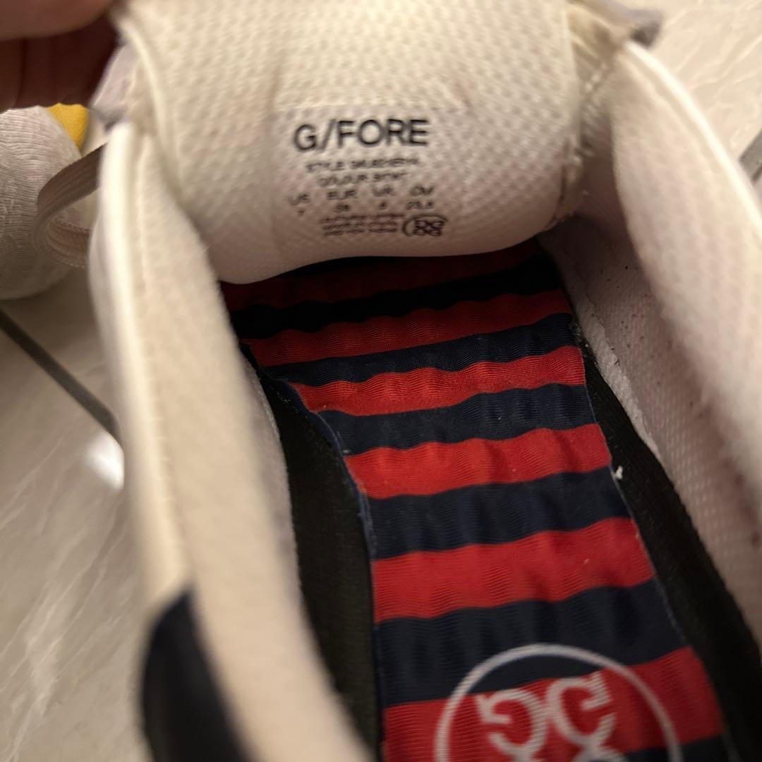 ジーフォア　ゴルフシューズ